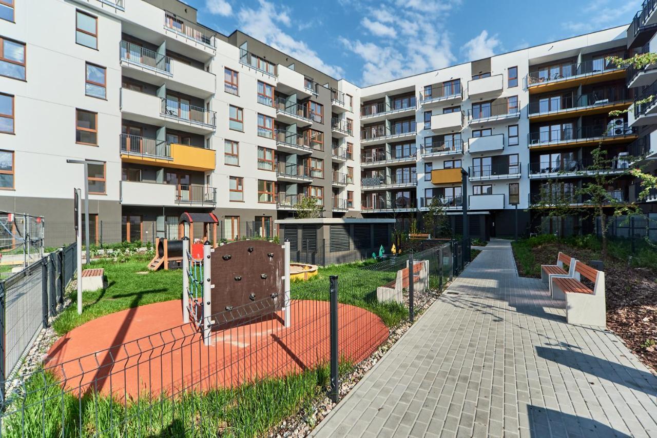 Superapart Marywilska 68B Варшава Екстер'єр фото